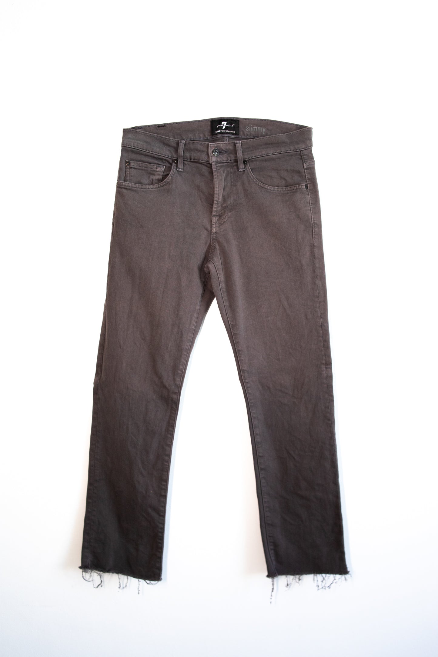 calça cinza for all mankind